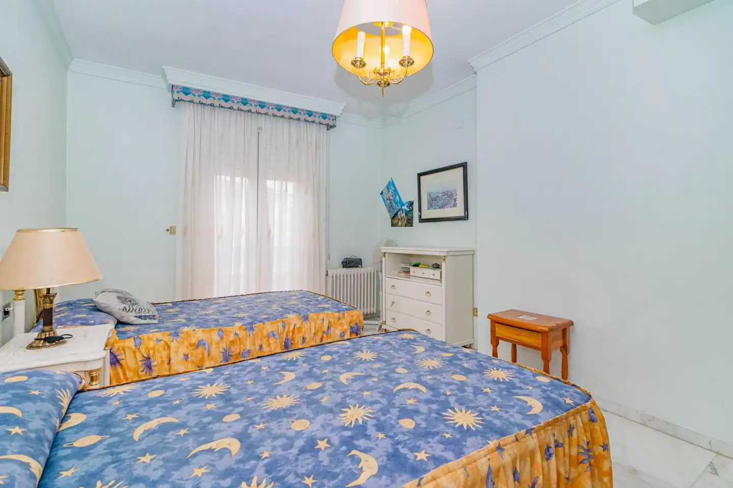 Dormitori de Casa o xalet en venda en La Zubia amb Calefacció, Jardí privat i Terrassa