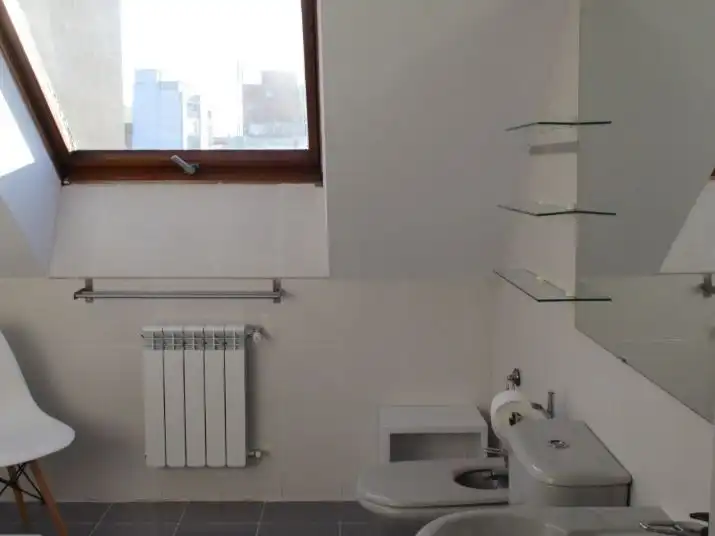 Bany de Pis en venda en Gijón 