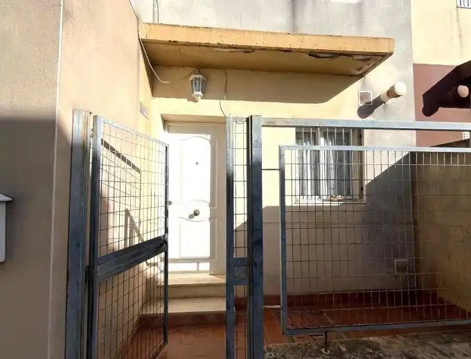 Adossat en venda a Calle Coronil 5, imagen 3