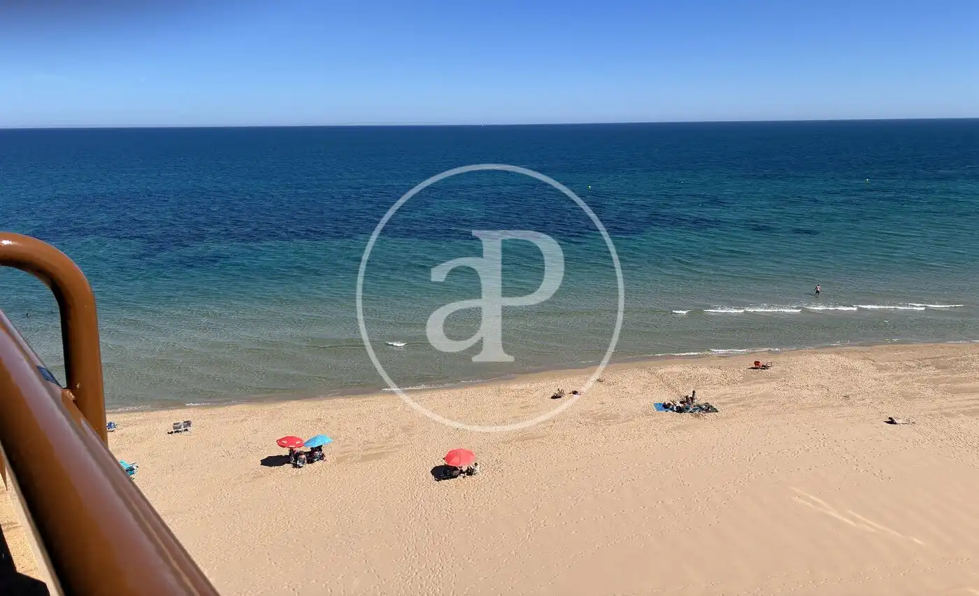 Ático con terraza en alquiler en Av. S Bartolome Tir, imagen 3