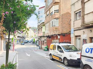 Pis amb ascensor en venda a Rúa do Doutor Corbal 15