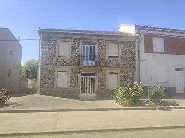 House for sale in Cebrones del Río