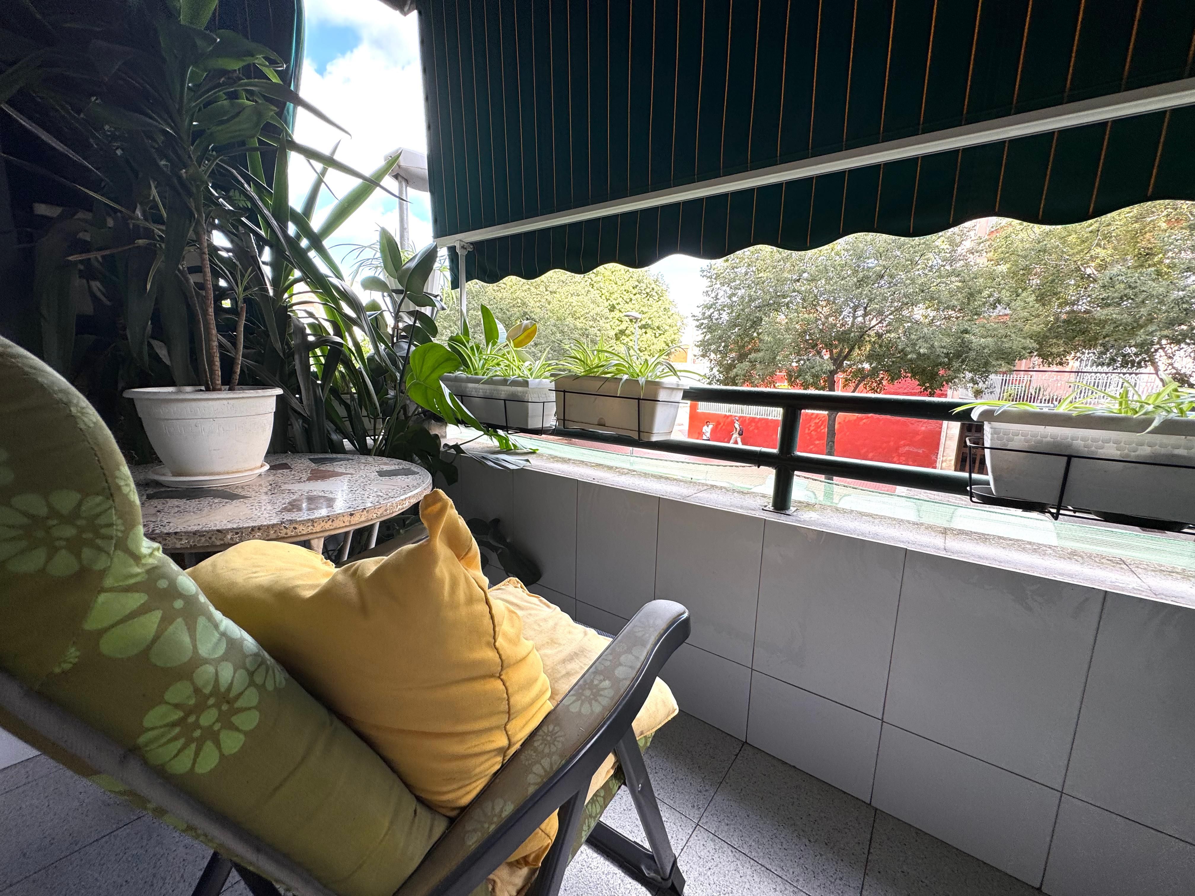 Pis en venda a Carrer General Moragues, La Salut, Salut - Lloreda