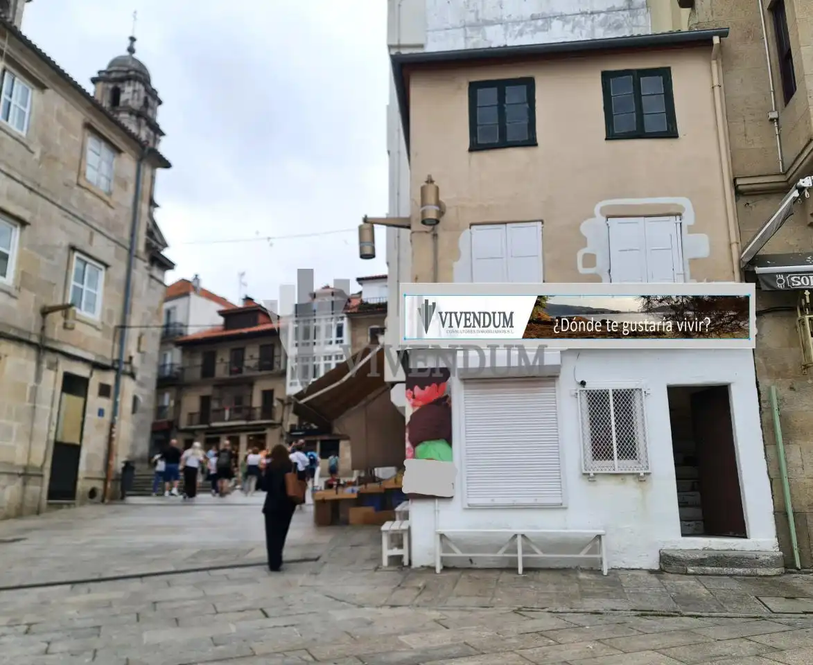 Vista exterior de Edificio en venta en Vigo 