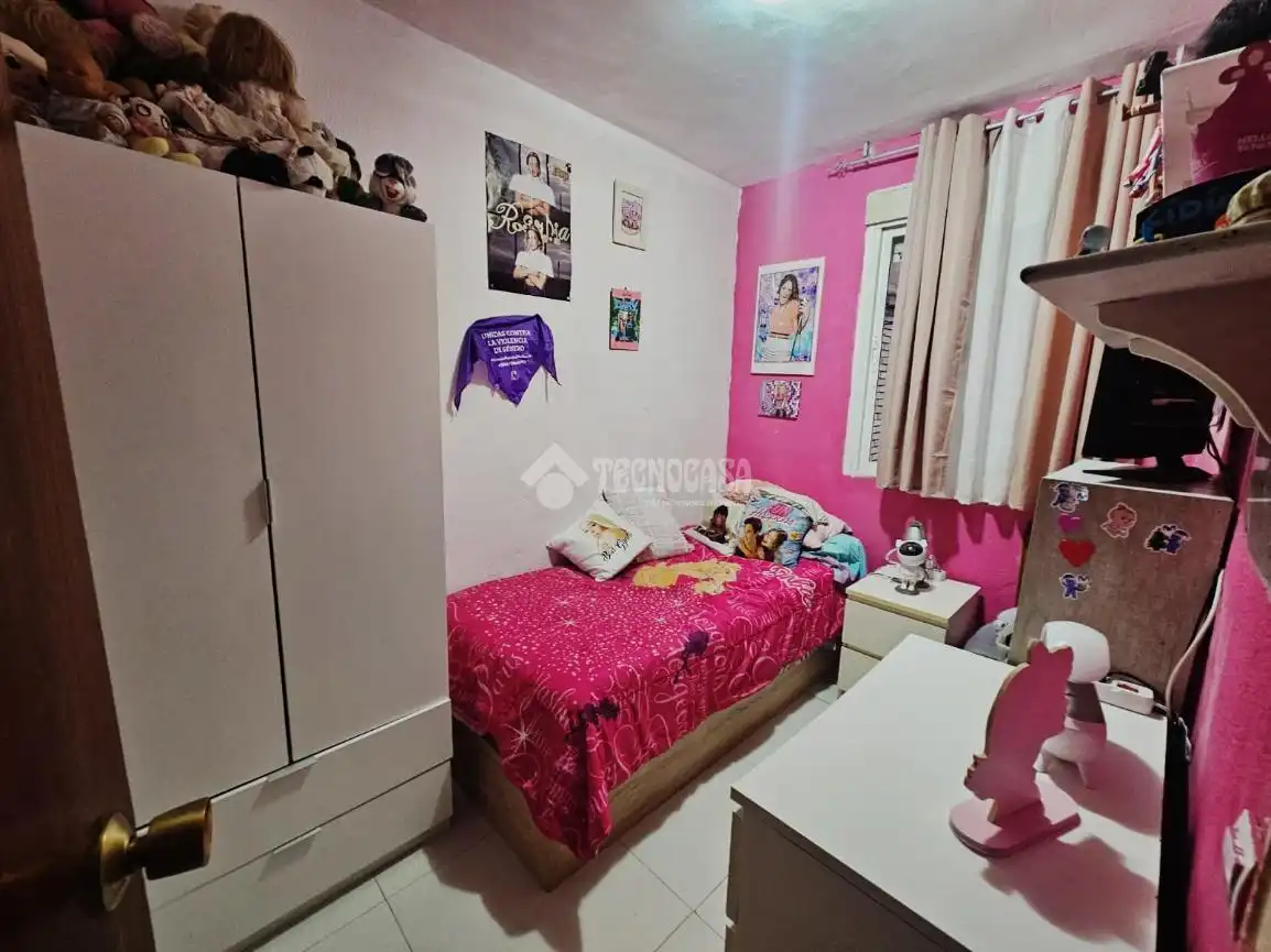Habitación de Piso en venta en Parla con Calefacción