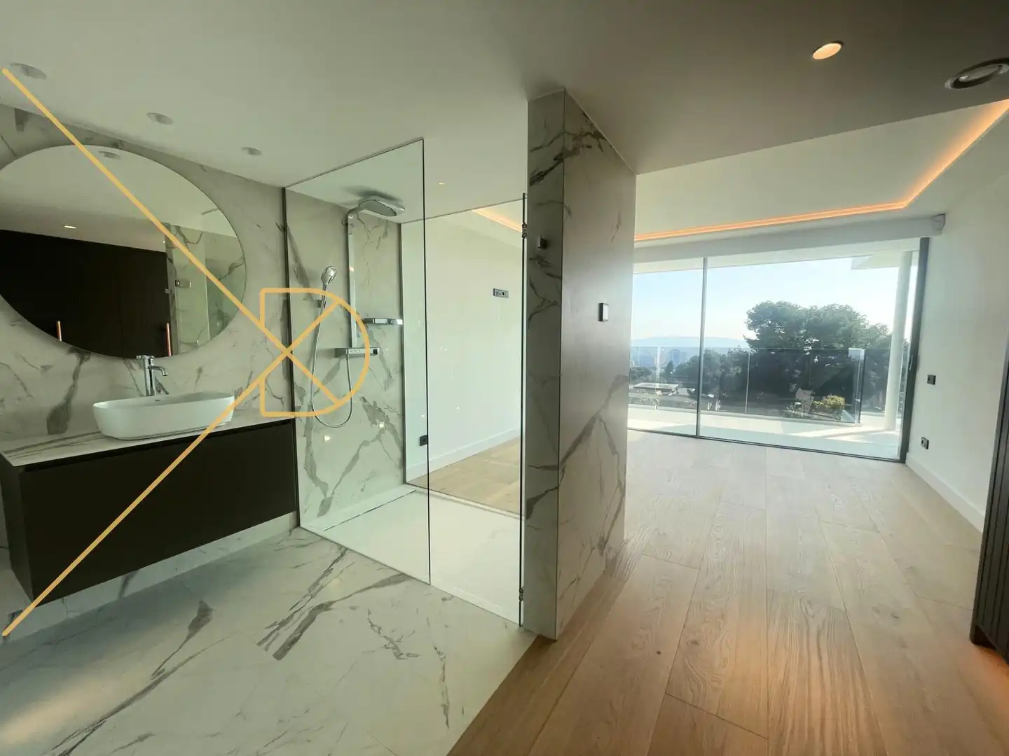 Baño de Casa o chalet en venta en Barcelona con Aire acondicionado, Calefacción y Jardín privado