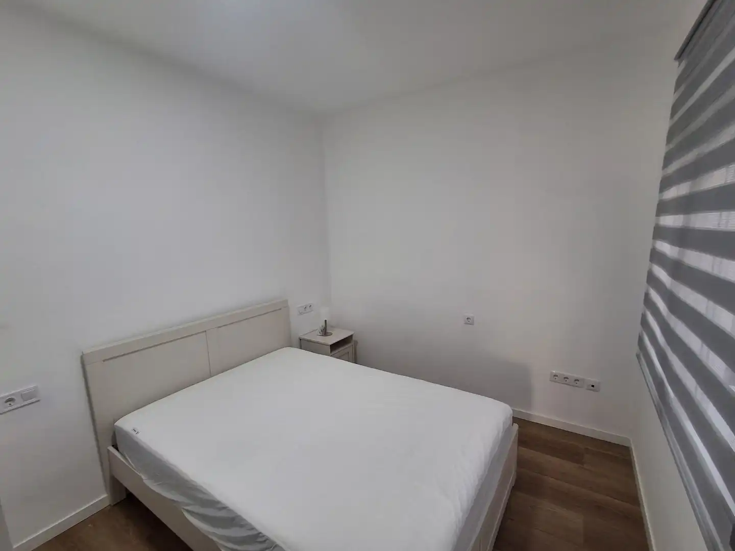 Bedroom of Flat for rent in Avilés  with Heating, Parquet flooring and Terrace