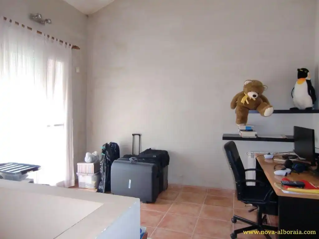 Habitación de Casa adosada en venta en Bétera con Aire acondicionado, Calefacción y Jardín privado