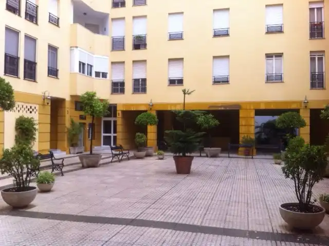 Local en venta en C/ Pagés del Corro, Triana Casco Antiguo