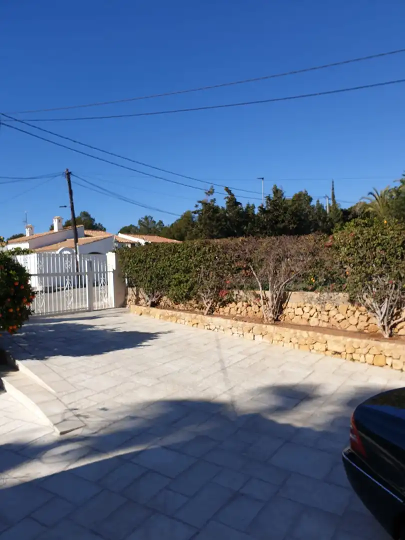 Garten von Haus oder Chalet zum Verkauf in L'Alfàs del Pi mit Klimaanlage, Privatgarten und Terrasse