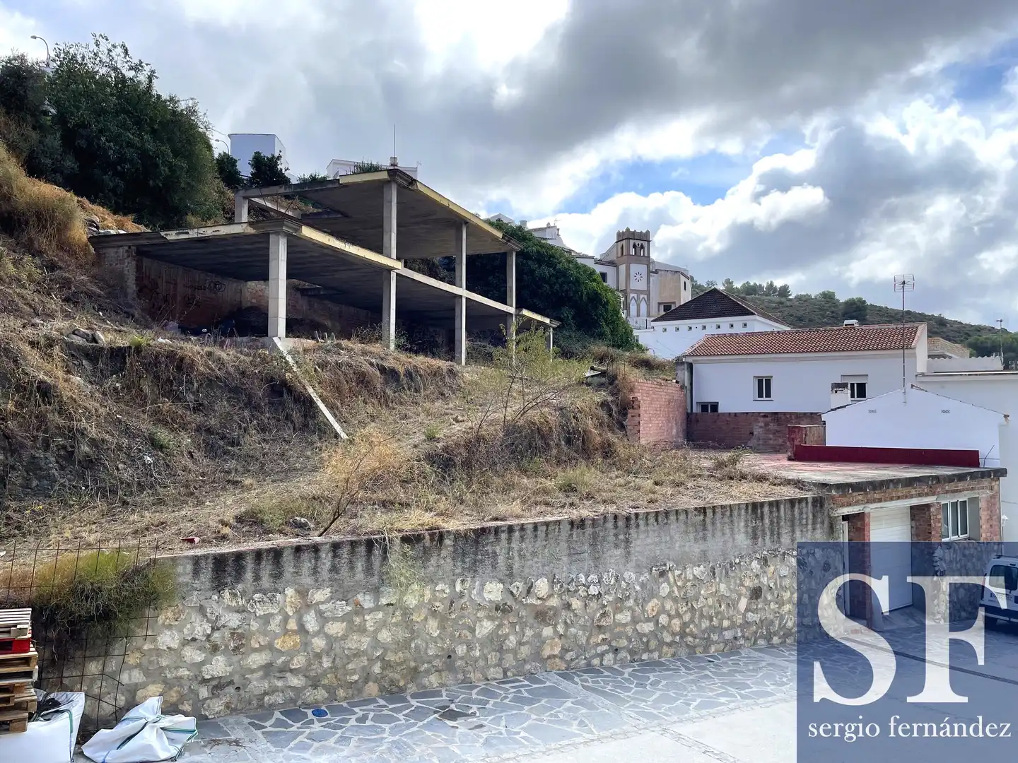 Residential zum Verkauf in Salares