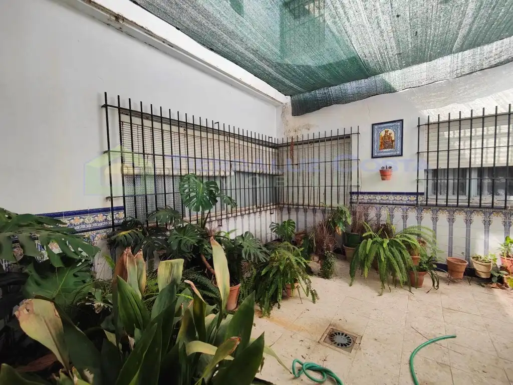 Jardín de Casa o chalet en venta en Lepe con Amueblado