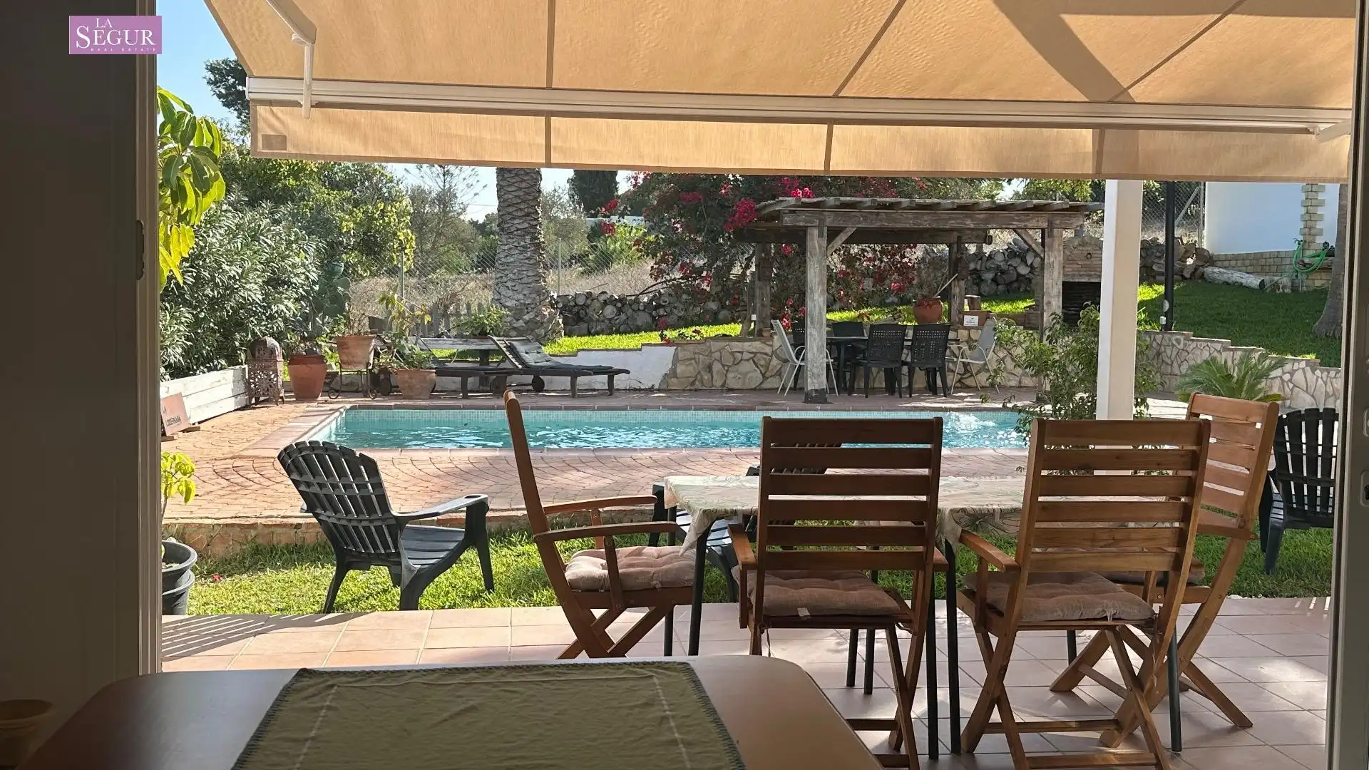 Edificio en venta en Los Franceses – La Vega