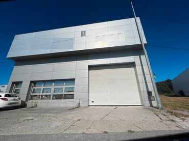 Industriegebäude zur Miete in Parroquias del Oeste