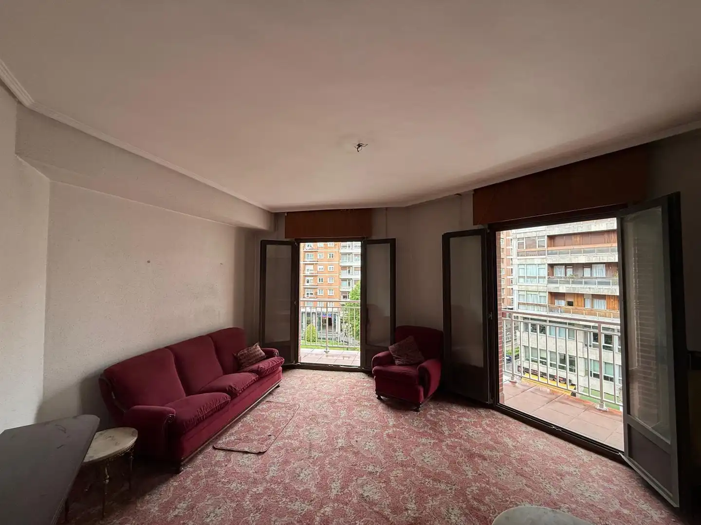 Sala de estar de Piso en venta en Bilbao  con Calefacción, Terraza y Balcón
