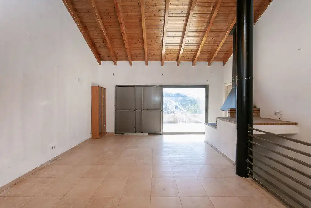 Casa o chalet en venta en Corbera de Llobregat con Piscina comunitaria