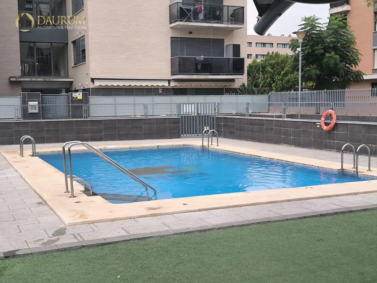 Pis amb piscina en venda a CALLE VICENTE SAVALL PASCUAL