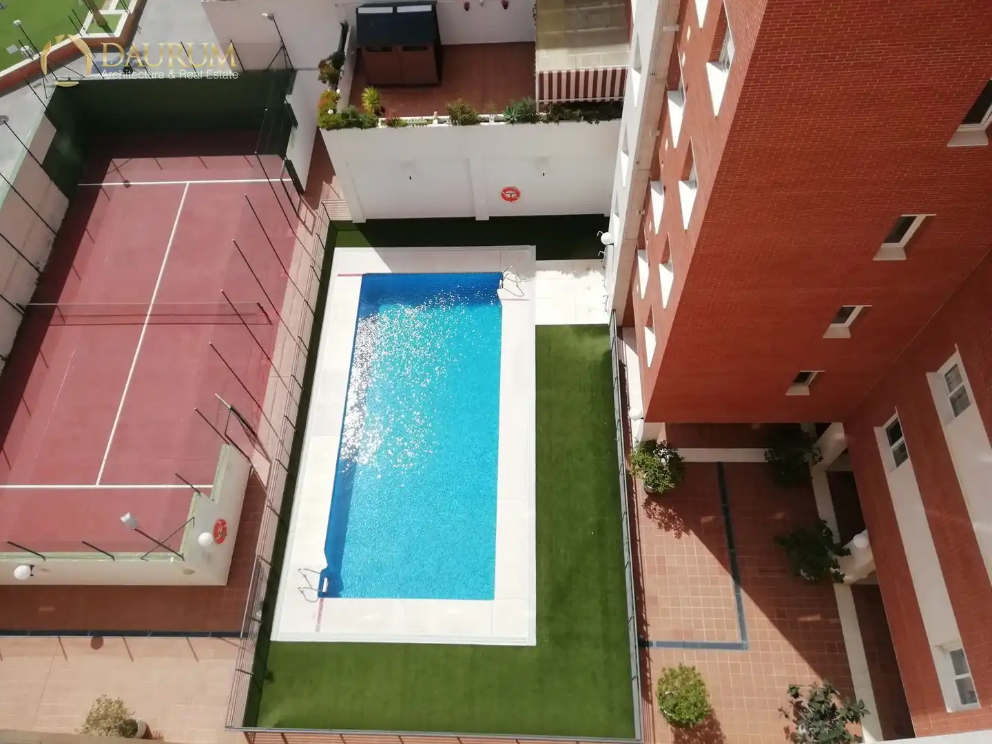 Piscina de Piso en venta en Málaga con Aire acondicionado, Calefacción y Terraza