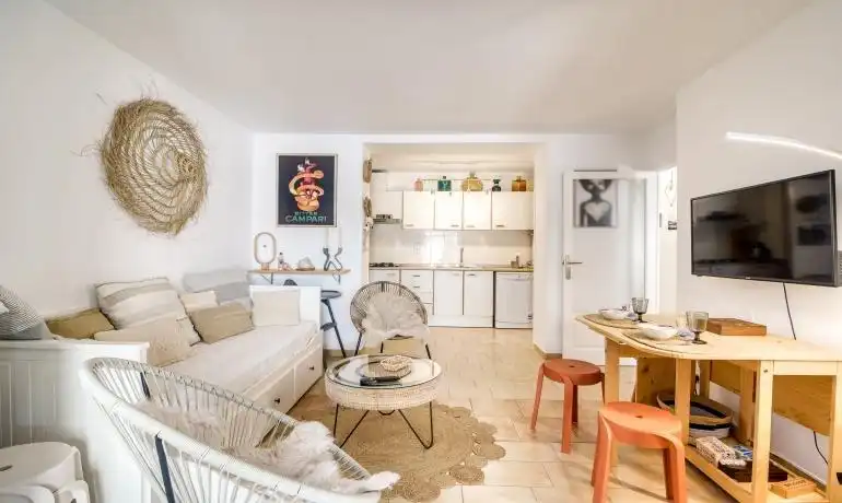 Appartement compact avec ascenseur à vendre à Calle DE L'ARQUITECTE ANT GAUDI, imagen 8
