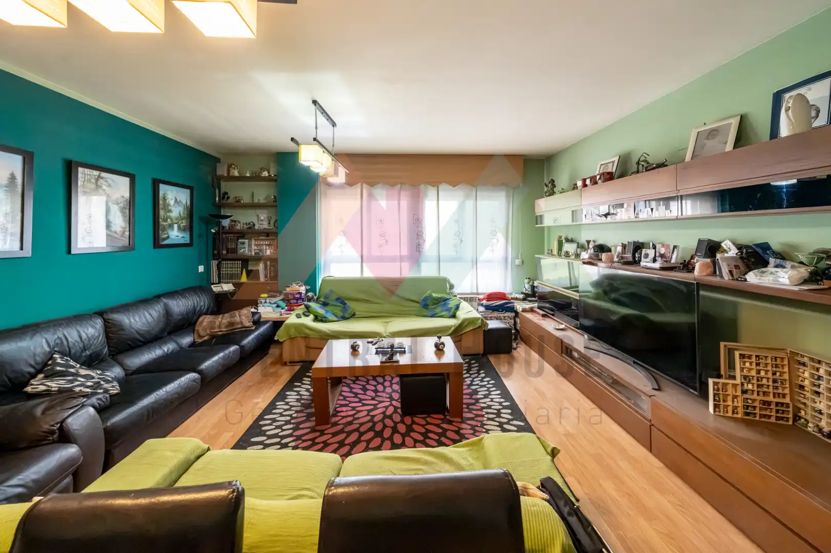 Living room of Flat for sale in Leganés  with Air Conditioner, Heating and Parquet flooring
