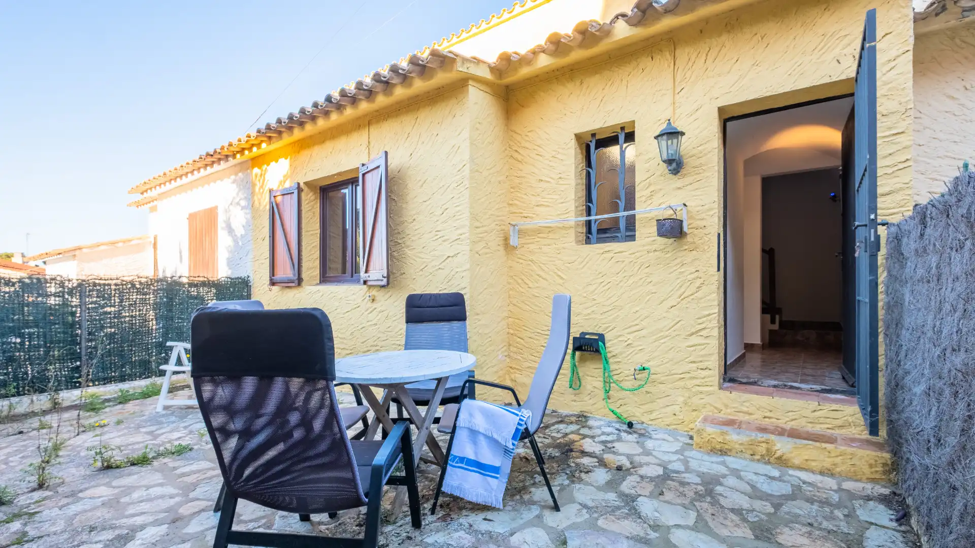 Vista exterior de Casa adosada en venda en Begur amb Terrassa, Moblat i Forn