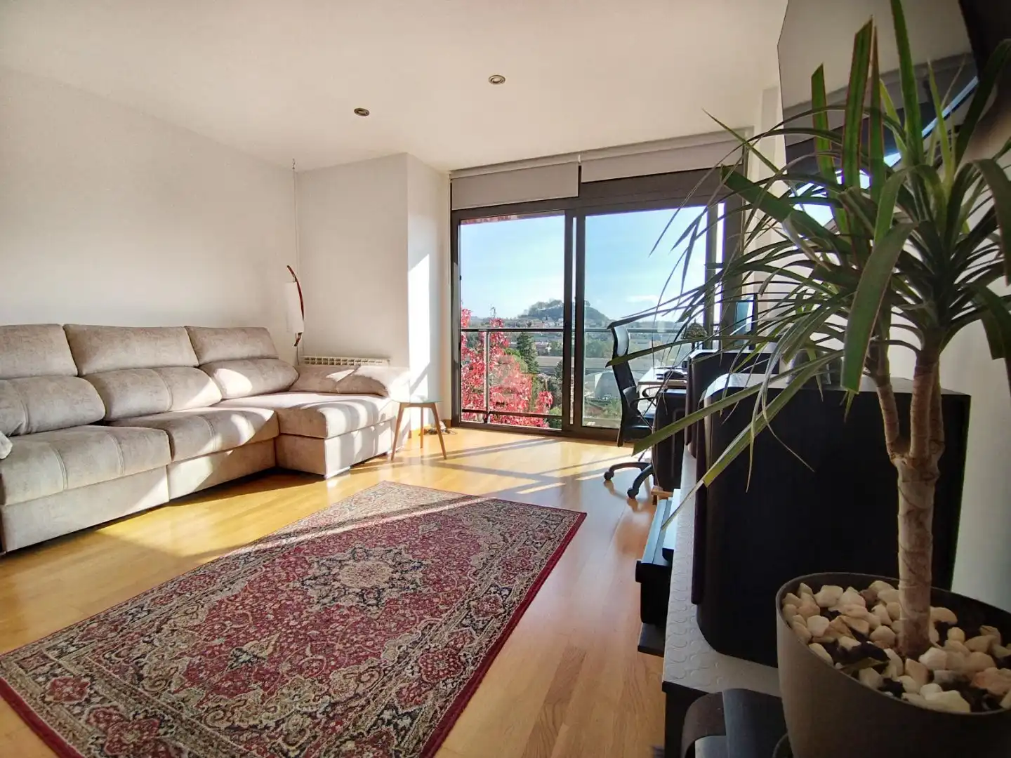 Attic for sale in Torelló, Barcelona