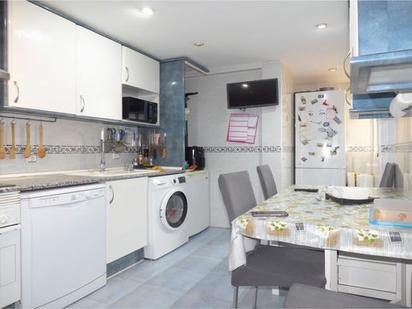 Kitchen of Flat for sale in Móstoles  with Terrace and Balcony