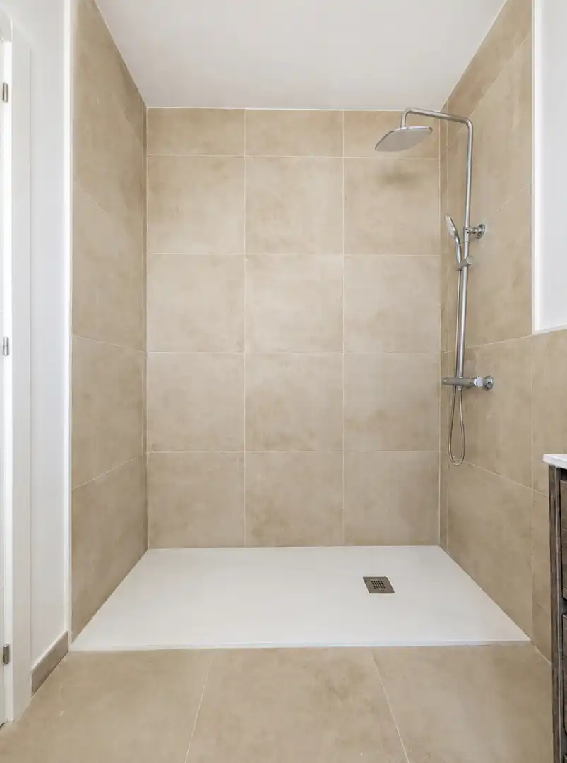 Baño de Casa o chalet en venta en Alcalá de Guadaira con Jardín privado, Terraza y Trastero