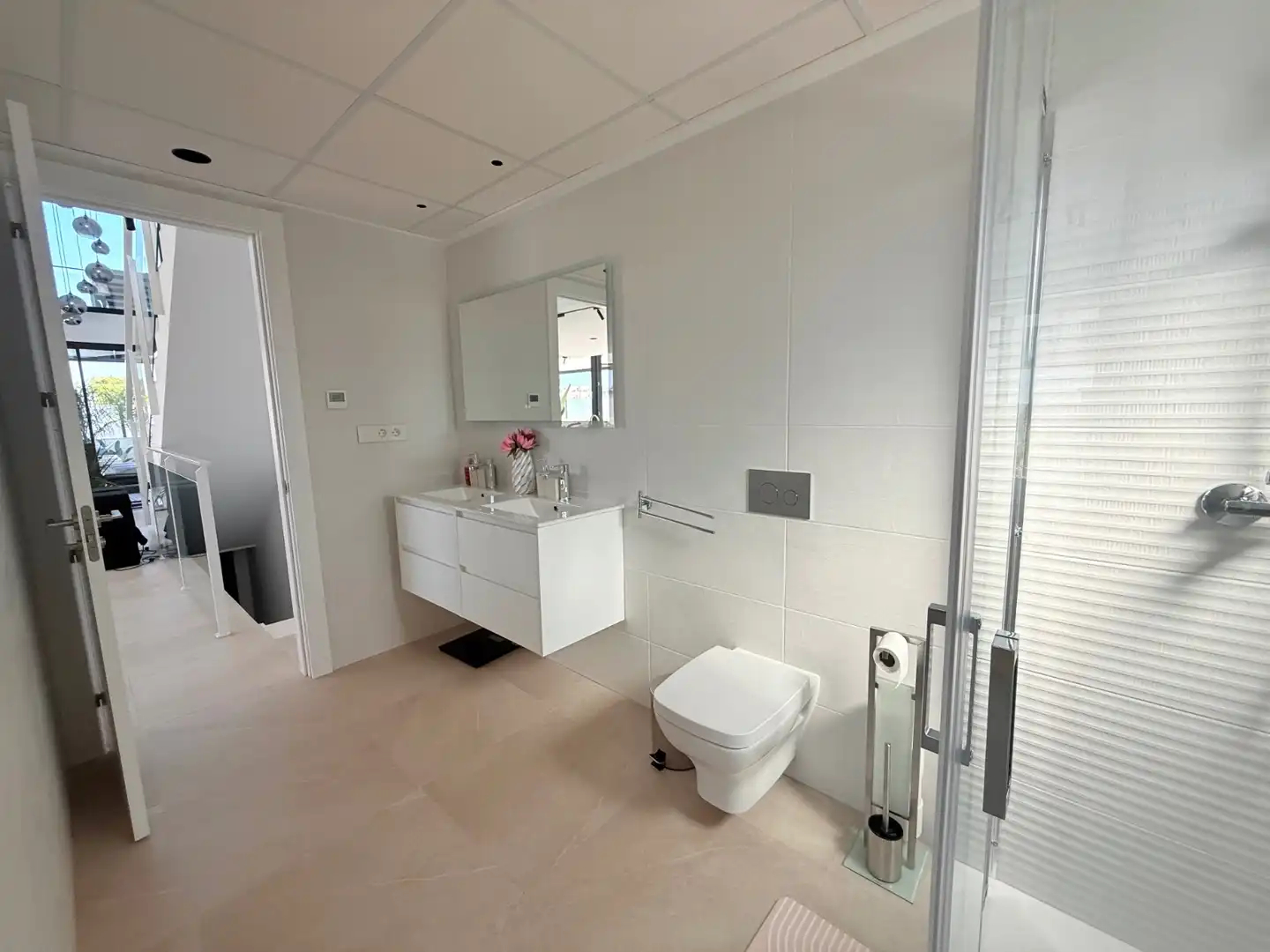 Bany de Casa o xalet en venda en Santa Pola amb Aire condicionat, Jardí privat i Terrassa