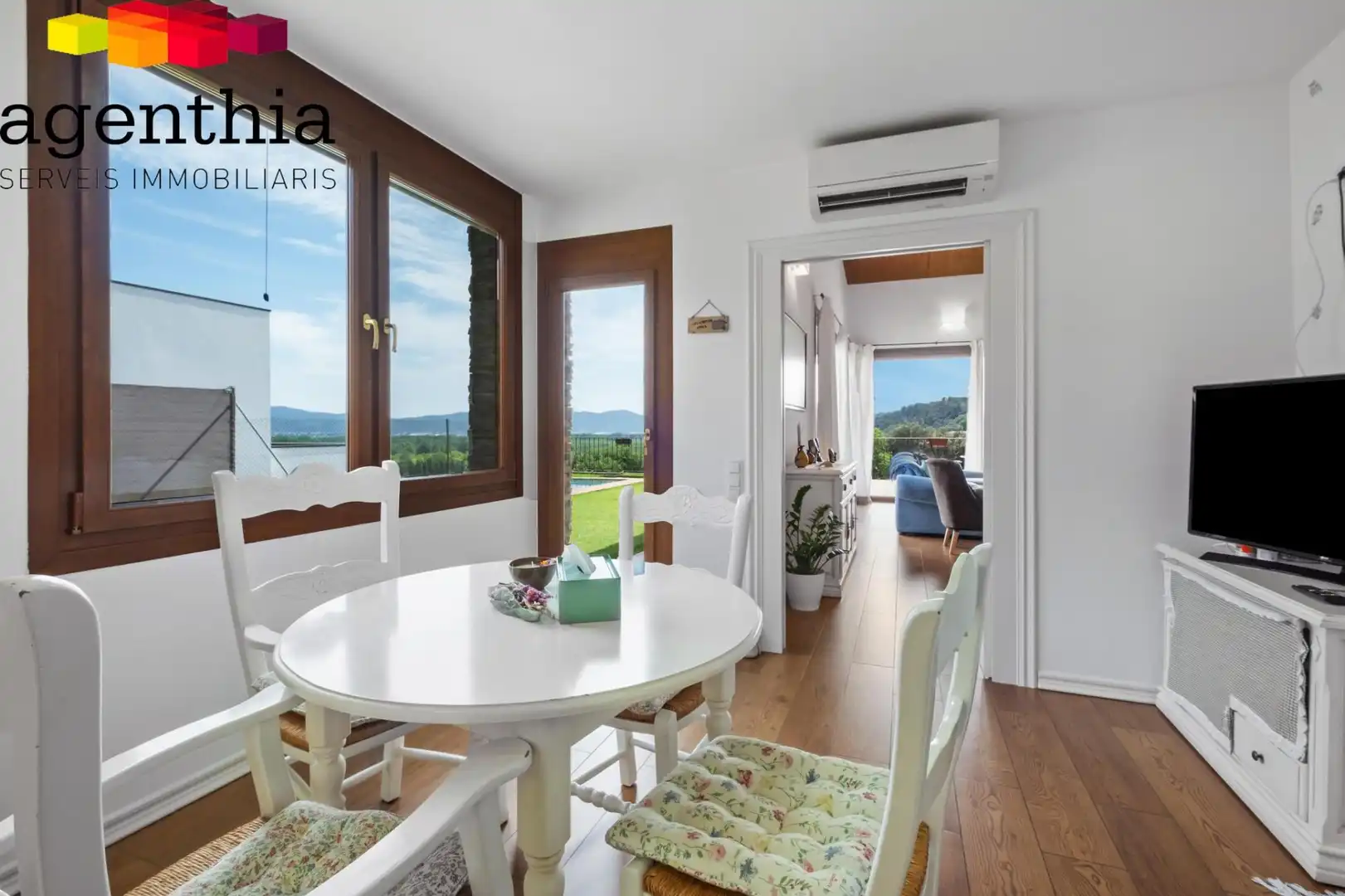 Comedor de Casa o chalet en venta en Cervià de Ter con Aire acondicionado, Calefacción y Terraza