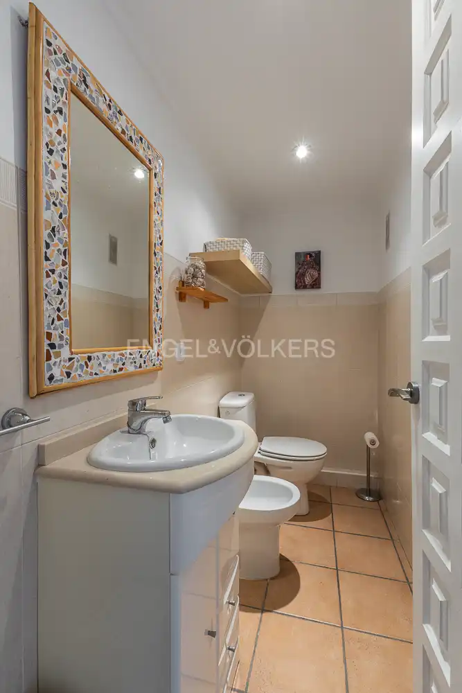 Bathroom of Flat for rent in Dénia  with Air Conditioner, Heating and Terrace