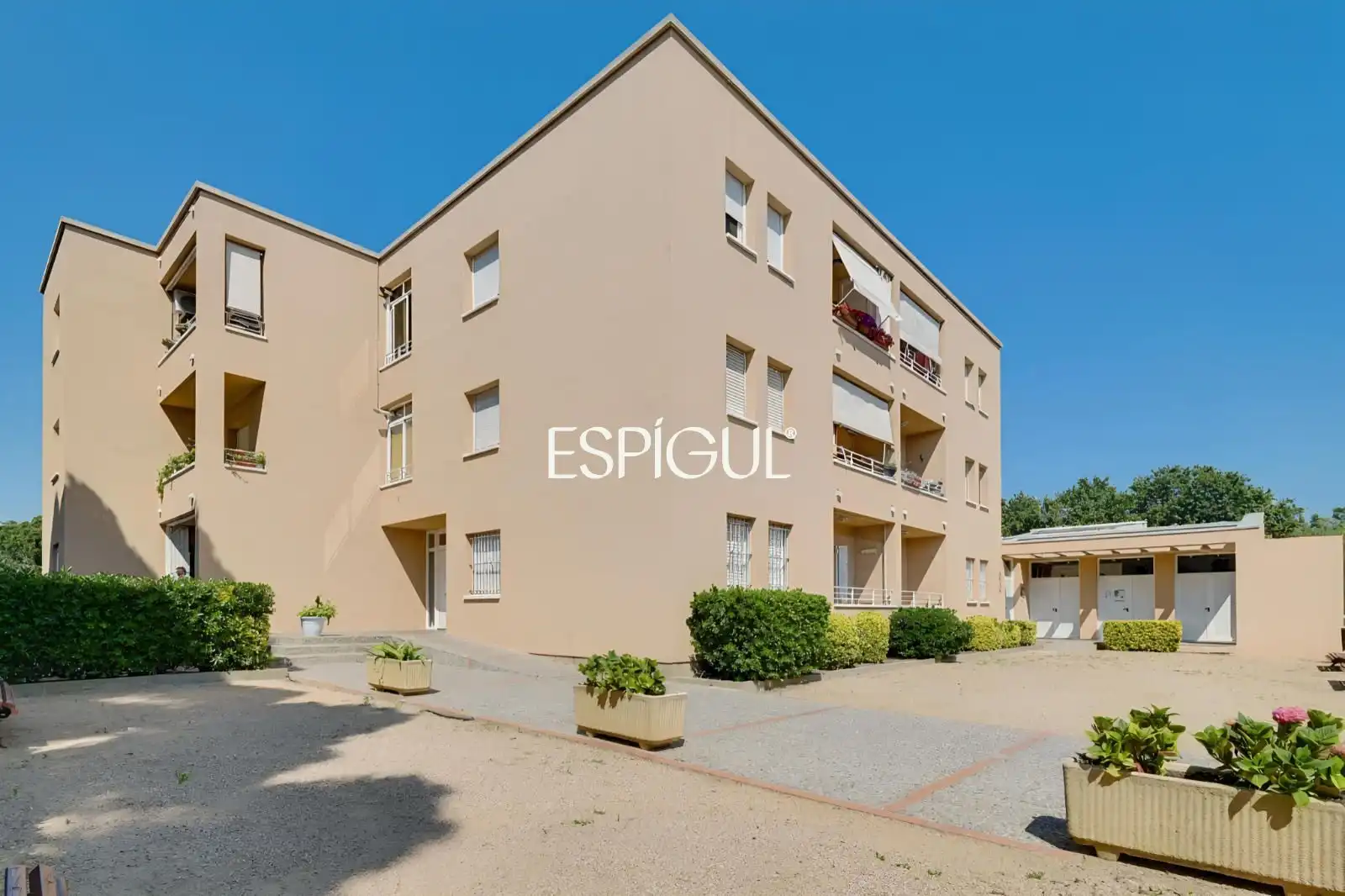 Exterior view of Flat for sale in Castell d'Aro, Platja d'Aro i s'Agaró  with Air Conditioner, Heating and Parquet flooring