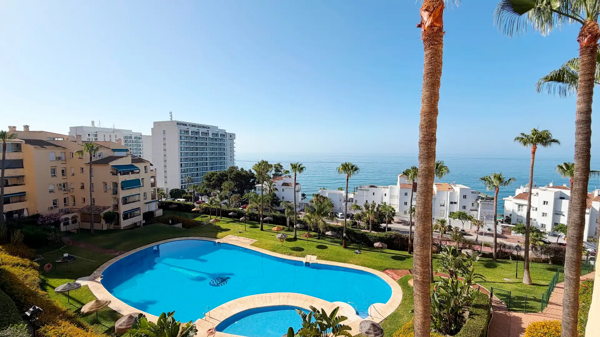 Flat with pool for sale in Avenida de Europa 1
