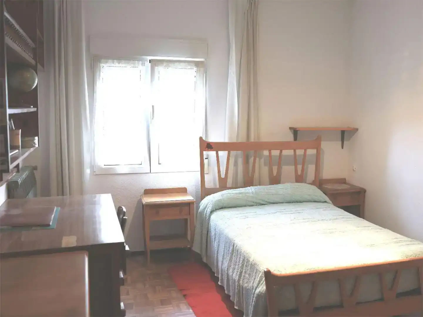 Dormitori de Casa adosada en venda en Miranda de Ebro amb Jardí privat, Parquet i Traster