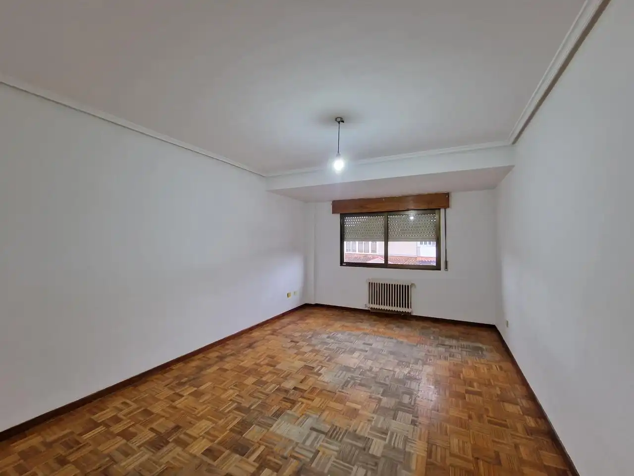 Schlafzimmer von Wohnung zum Verkauf in Ourense Capital  mit Heizung