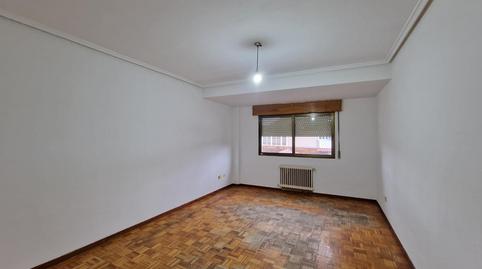 Photo 4 of Flat for sale in Portugal, Couto, Ourense Capital