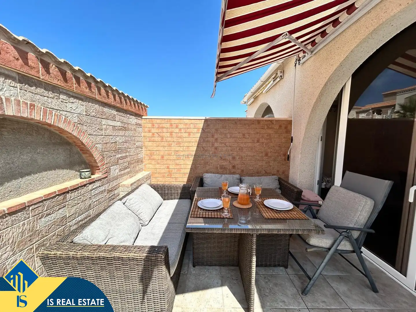 Terrassa de Casa adosada de lloguer en Torrevieja amb Aire condicionat, Calefacció i Jardí privat