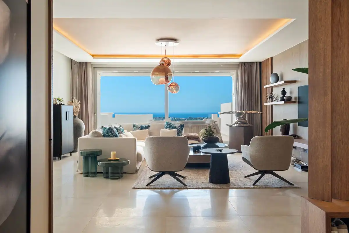 Attique avec piscine à vendre à Nueva Andalucía