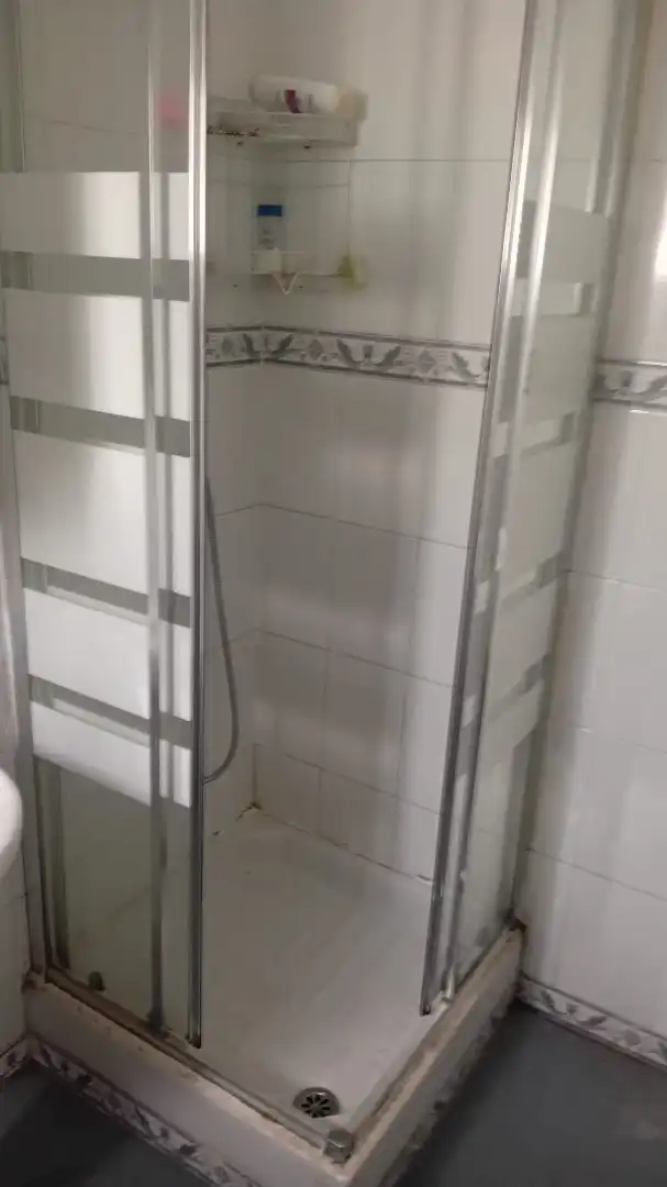 Bany de Pis de lloguer en Sevilla amb Aire condicionat, Rentadora i Balcó