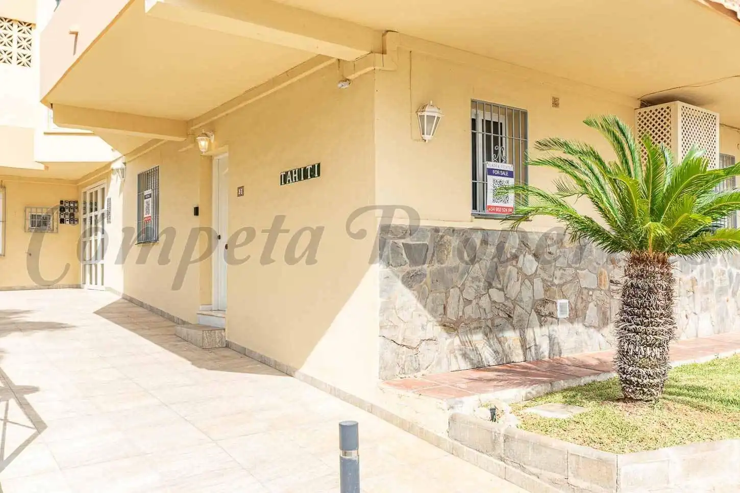 Apartamento con piscina en venta en Nueva Nerja