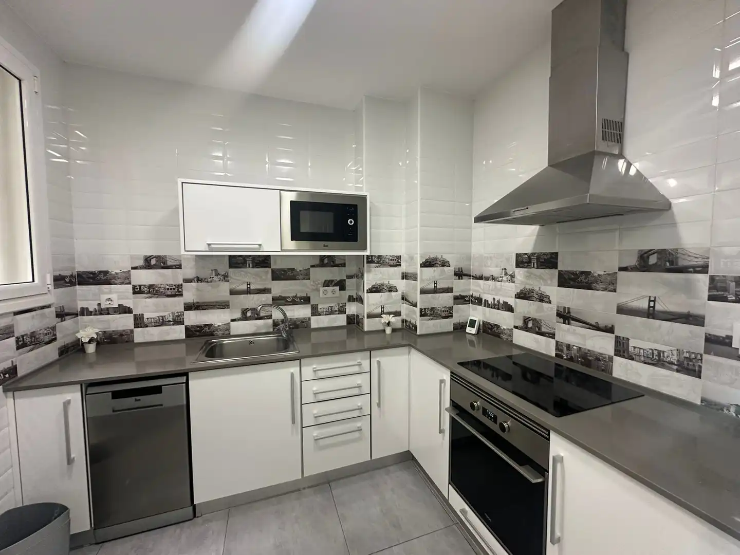 Cocina de Piso en venta en Barcelona con Aire acondicionado, Calefacción y Trastero