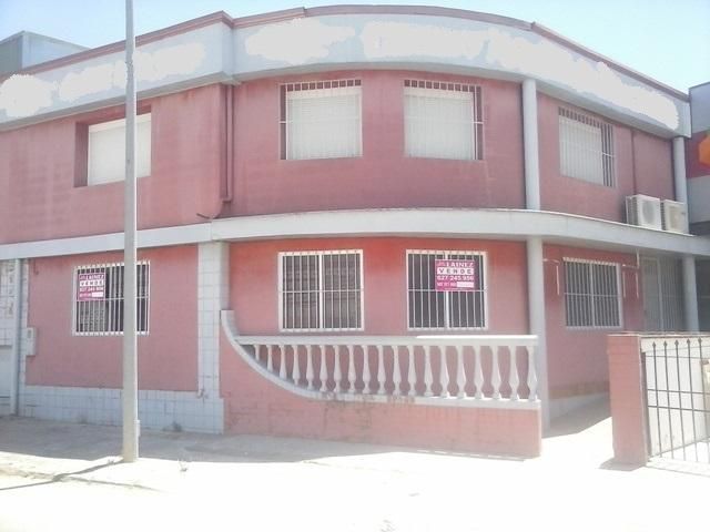 Vista exterior de Oficina en venda en Peñarroya-Pueblonuevo amb Aire condicionat