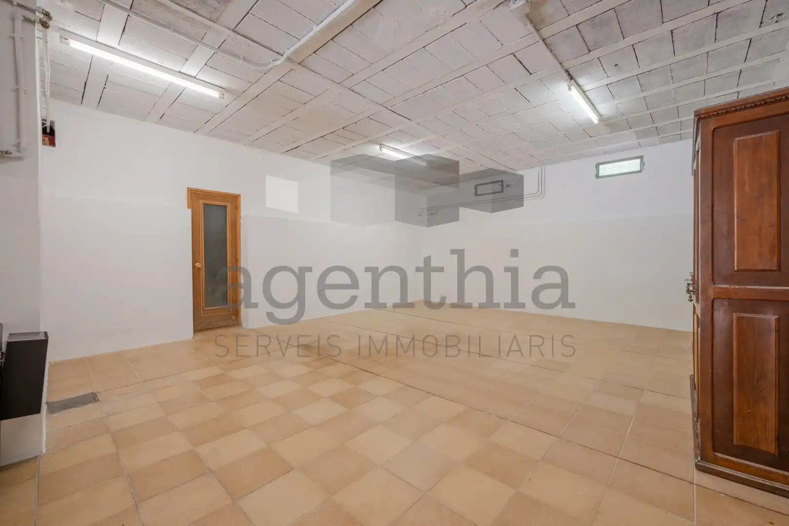 Houses for sale in Quart  with Air Conditioner, Heating and Terrace
