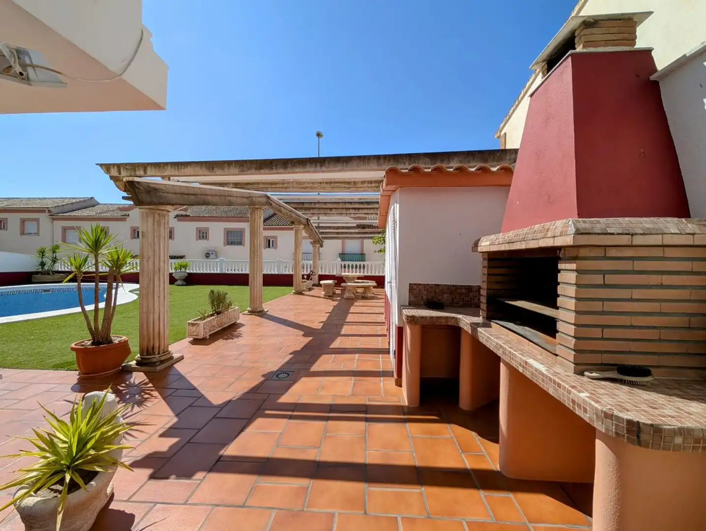 Terrassa de Casa o xalet en venda en Loja amb Terrassa i Piscina