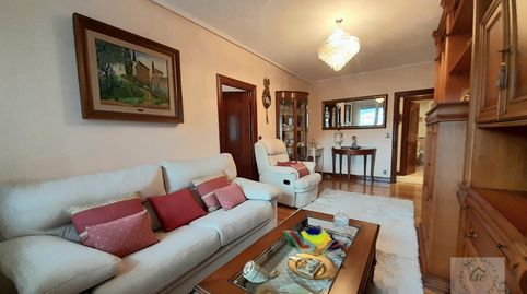 Foto 2 de Piso en venta en Grupo Medico Municipal Pedro Cortes , Begoña, Bilbao