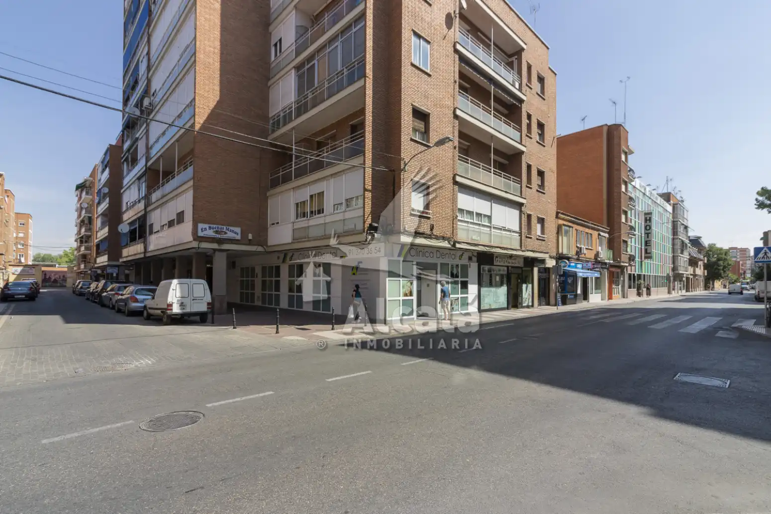 Vista exterior de Piso en venta en Alcalá de Henares con Calefacción, Parquet y Terraza