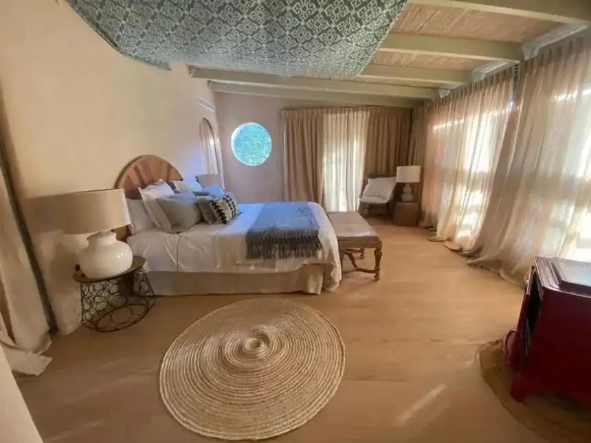Habitación de Finca rústica en venta en Monda con Aire acondicionado, Jardín privado y Terraza