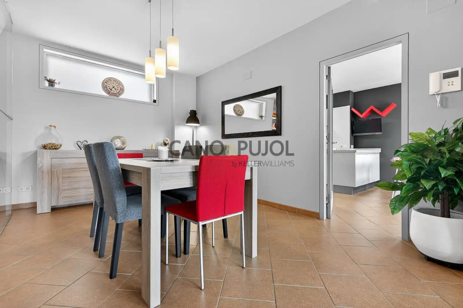 Dining room of Houses for sale in Terrassa  with Air Conditioner, Heating and Terrace