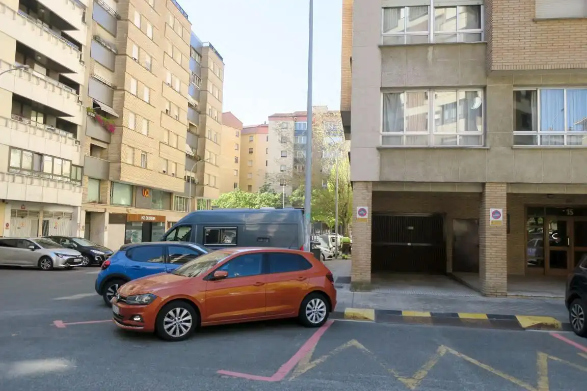 Individual de lloguer a Calle SAN JUAN BOSCO 15, imagen 3