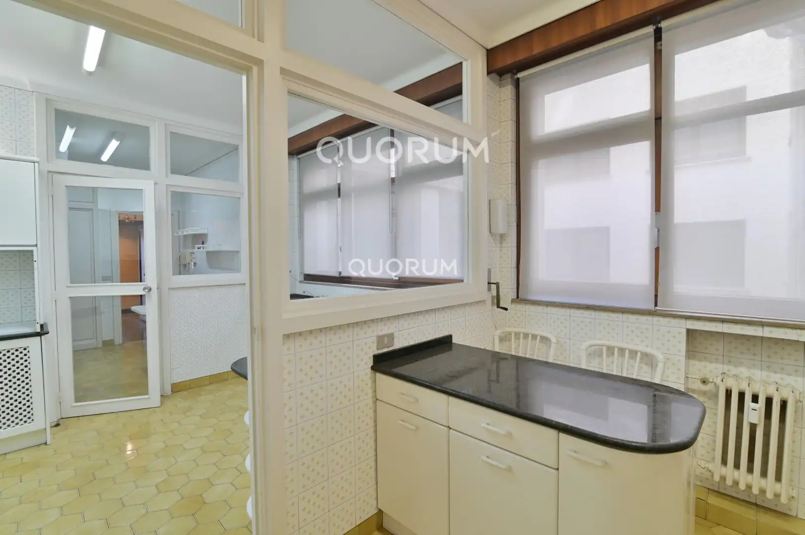 Cocina de Piso en venta en Bilbao  con Calefacción y Trastero